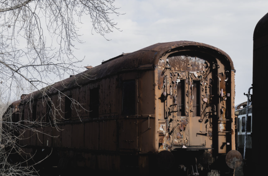Zwischen Rollkoffern und Geisterzügen: Warum das „System Sylt“ auf der Schiene zu entgleisen droht